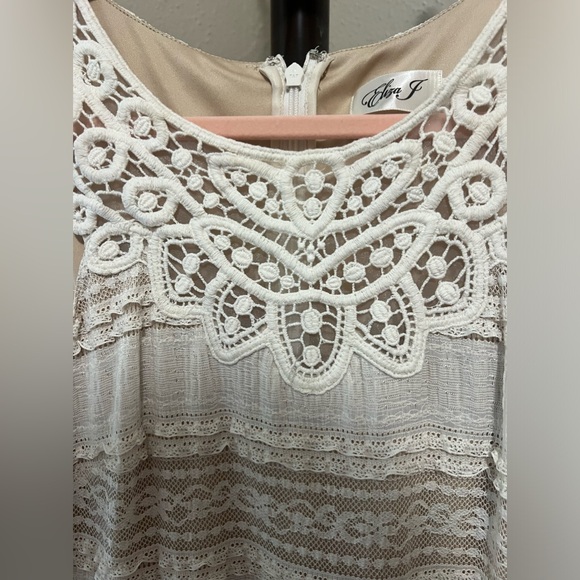 ELIZA J Ivory Lace Maxi Dress size 2P NEW - Picture 5 of 7